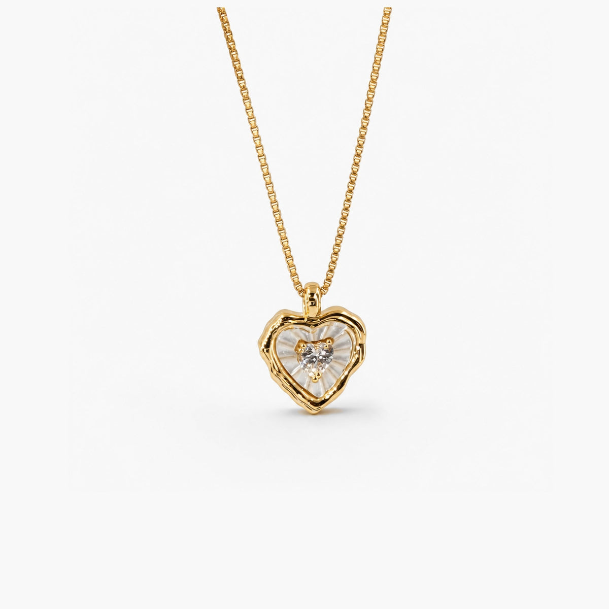 Mother of Pearl Heart Necklace – Gold Plated