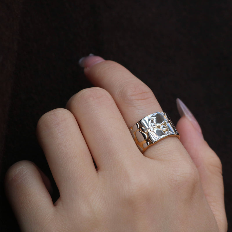 Pebble Statement Band Ring