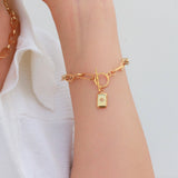 Starburst pendant link chain toggle bracelet