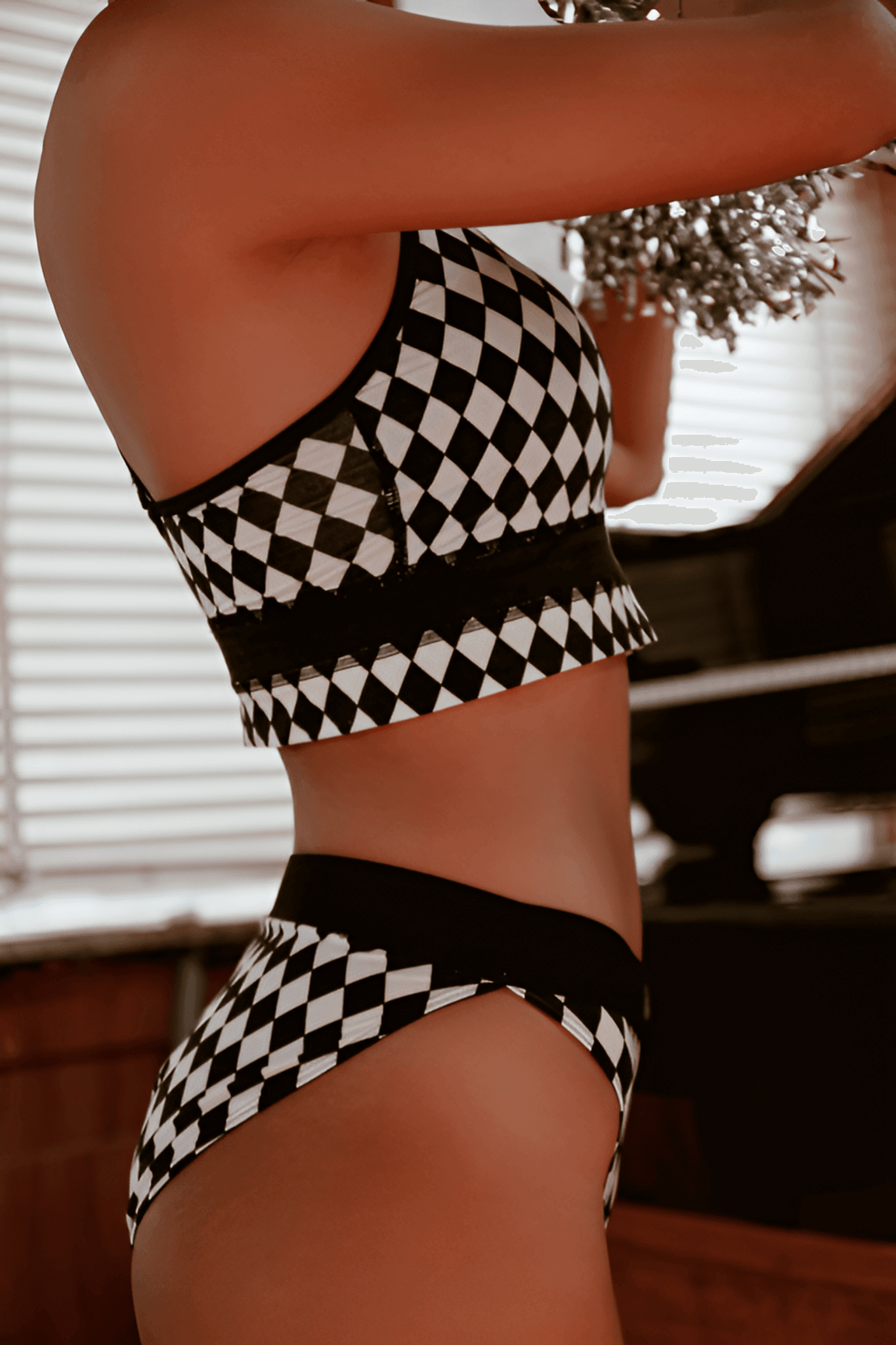 Coco Black and White Diamond - cut Checkers French U Sports bra - Volaea Pickleball Attire