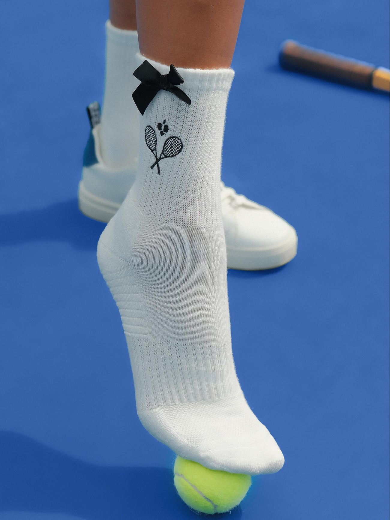 Grace & Rally Mid Crew Socks (3 - Pack) for Tennis & Pickleball - Volaea Pickleball Attire