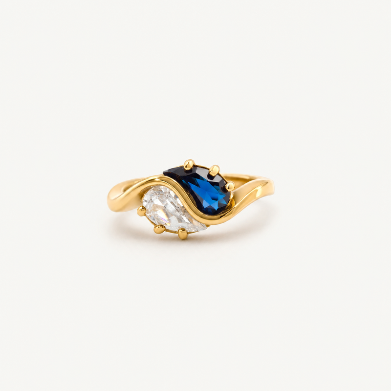 Midnight Kiss Ring – Blue Sapphire & Moissanite