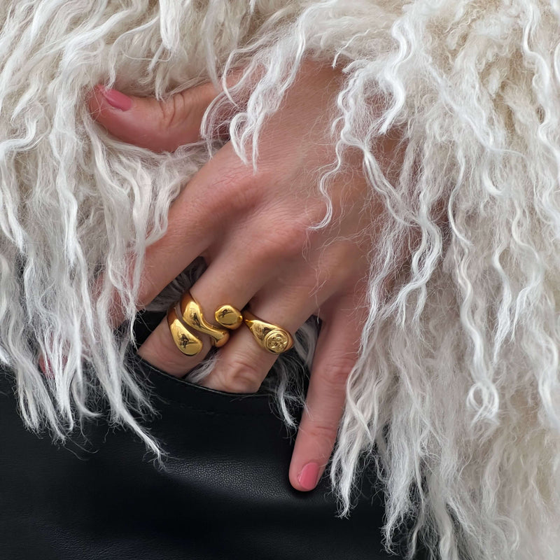 Moonface Signet Ring