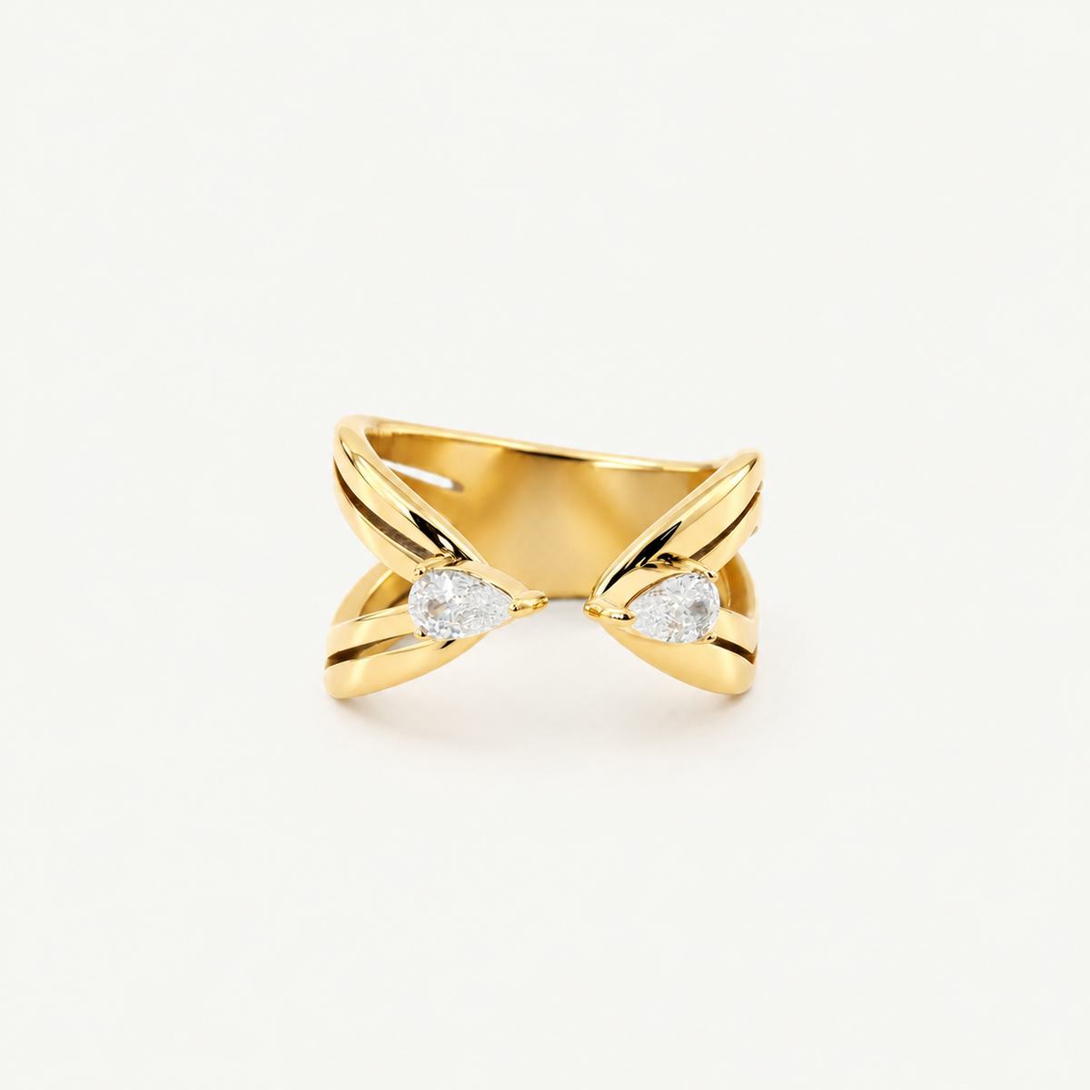 Tearlight Hug Ring