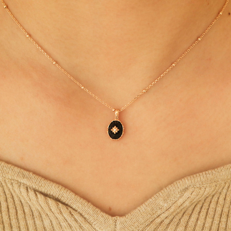 Vintage Black Onyx Starburst Charm – Gold Plated